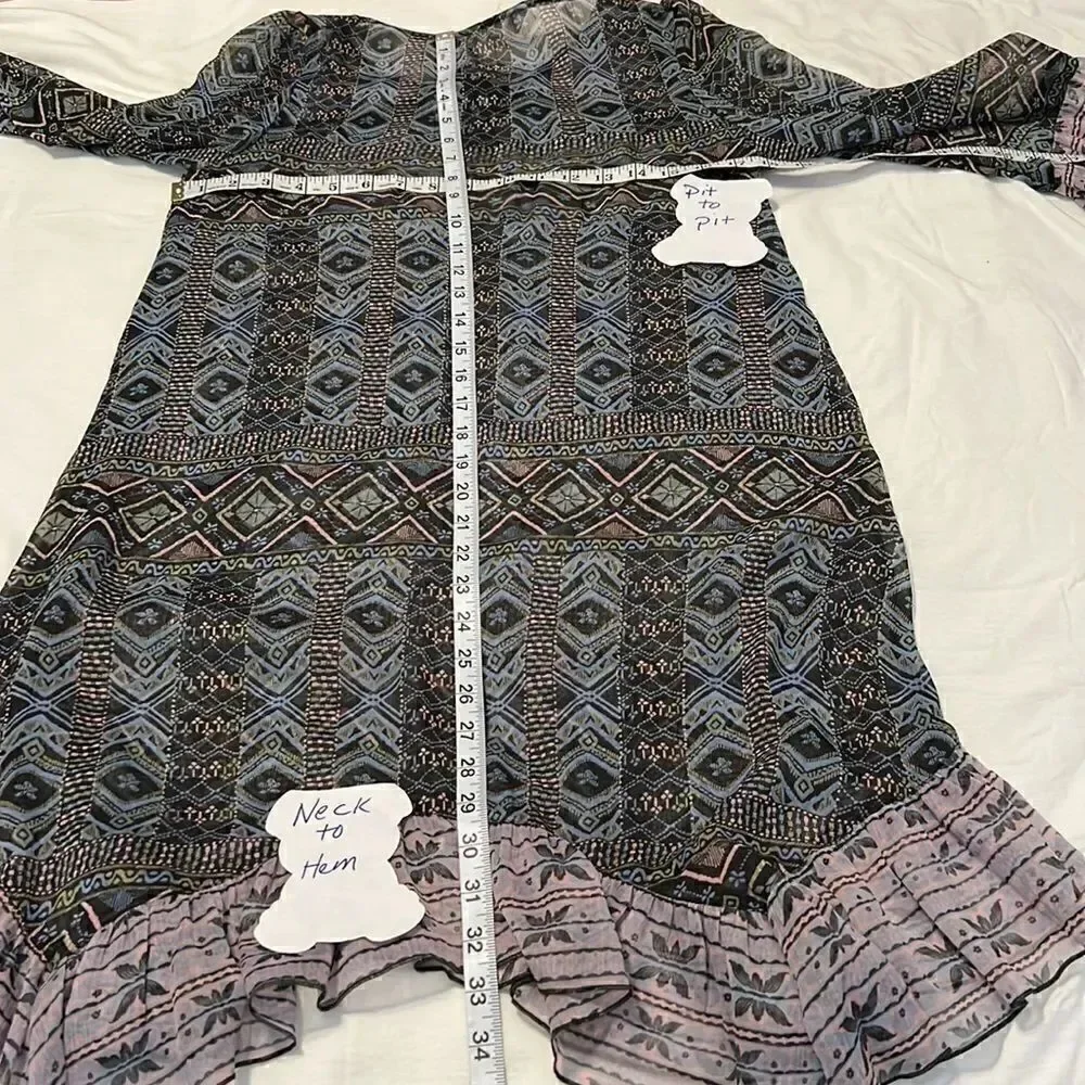 Sun & Shadow sz S black & blue print ruffled hem & sleeves swimsuit coverup GUC